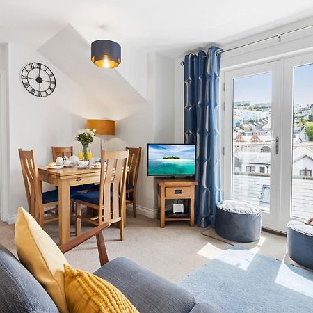 A Modern And Cosy Apartment Just Yards From Brixham'S Bustling Harbourside Extérieur photo